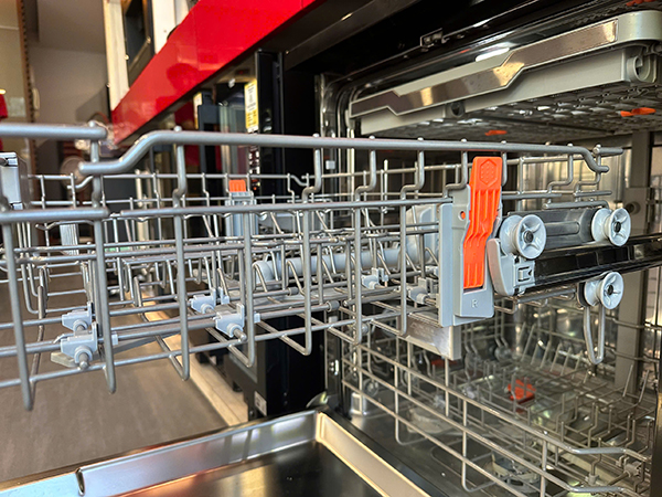 Máy rửa bát M8100P-3